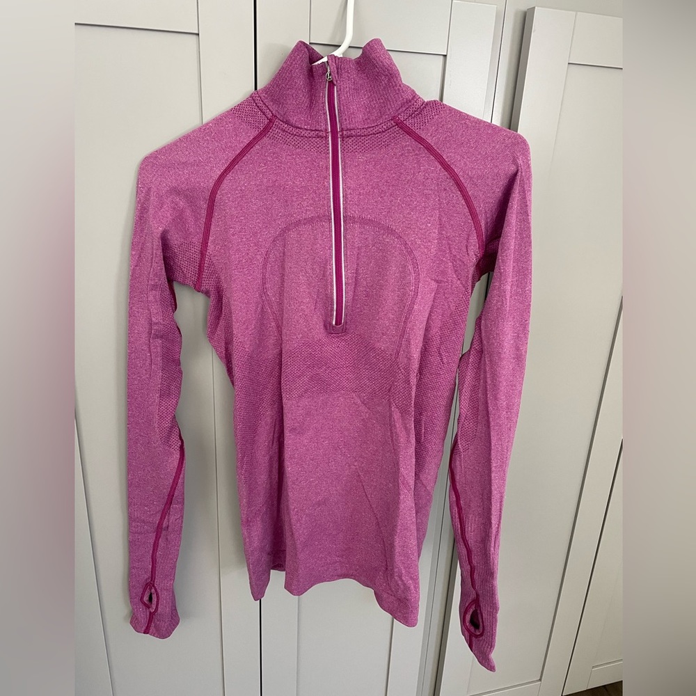 Lululemon Swiftly Tech 1/4 Zip Shirt - Size 4